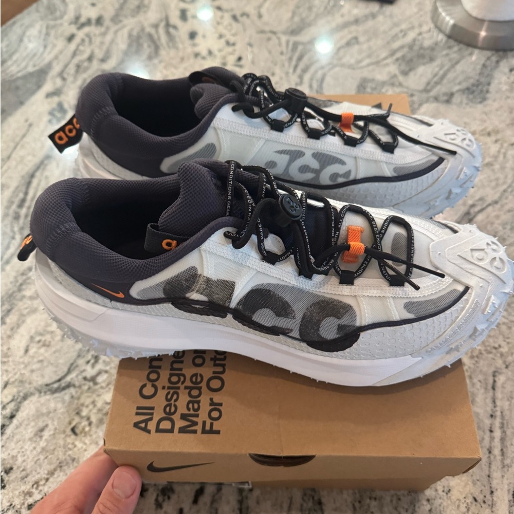 Nike ACG MOUNTAIN FLY 2 LOW
